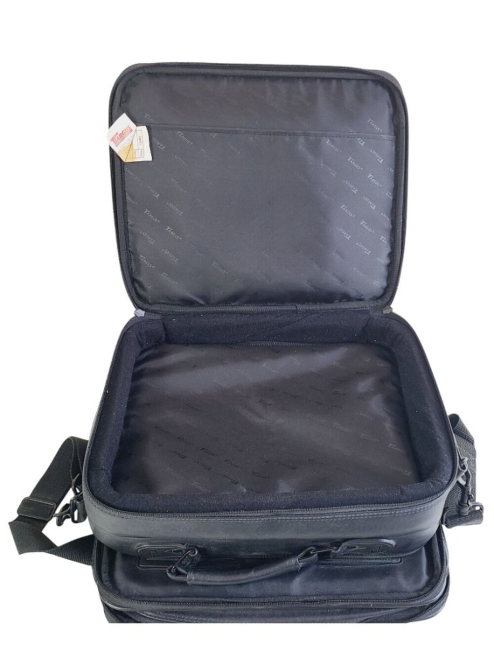 Targus Black Leather Laptop Bag With Shoulder Strap & Multiple Compartments - Picture 13 of 16